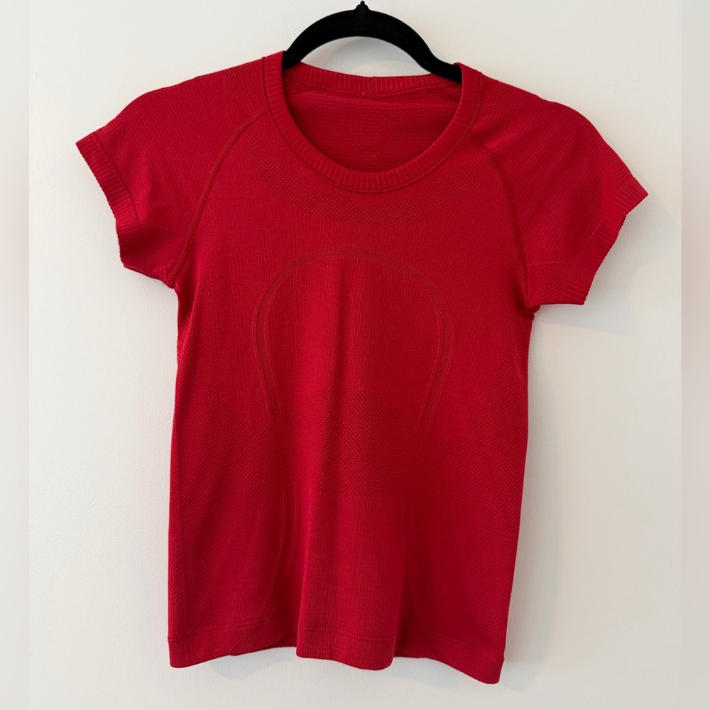Lululemon Swiftly Tech Short Sleeve Top
